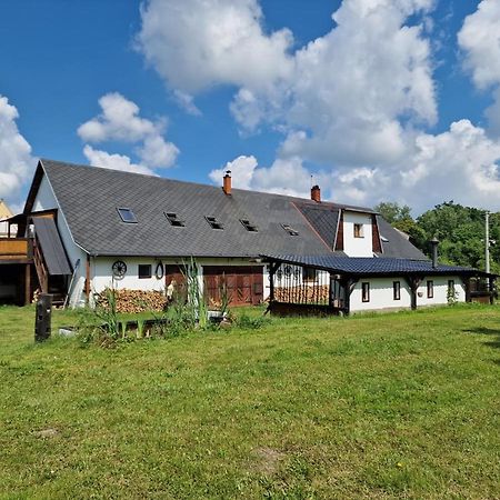Ferienwohnung Premyslovsky Dvur Slezske Pavlovice Exterior foto